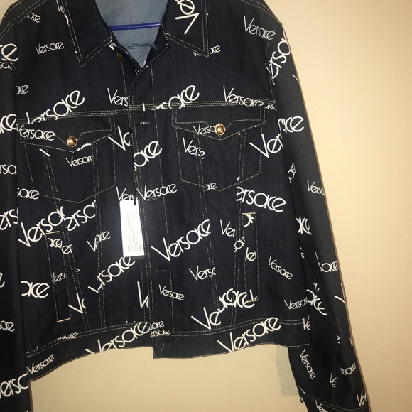 Versace logo mania denim jacket - Picture 12 of 15